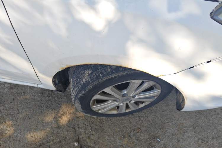 Used Chery Arrizo 3 2015 1.5L Manual Genuine Version Right Front Wheel Hub