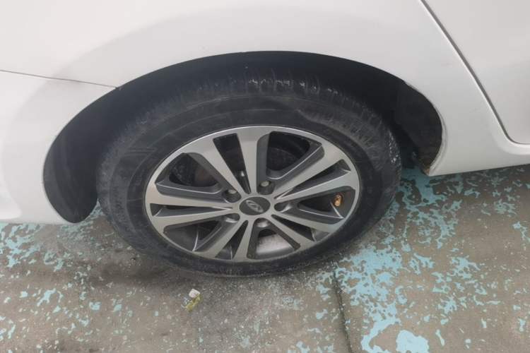 Used Chery Arrizo 3 2015 1.5L Manual Genuine Version Right Rear Wheel Hub