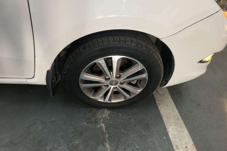 Used Chery Arrizo 3 2015 1.5L Manual High-End Version Right Rear Wheel Hub