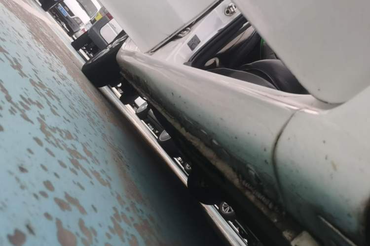 Used Chery Arrizo 3 2015 1.5L Manual Genuine Version Right Side Sill
