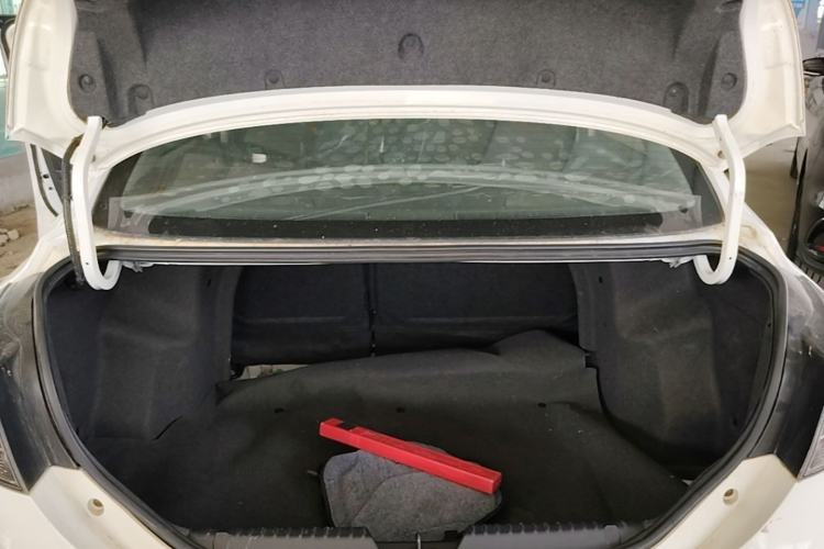 Used Chery Arrizo 3 2015 1.5L Manual High-End Version Trunk