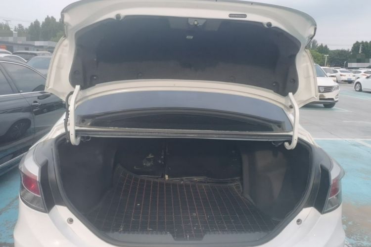 Used Chery Arrizo 3 2015 1.5L Manual Genuine Version Trunk