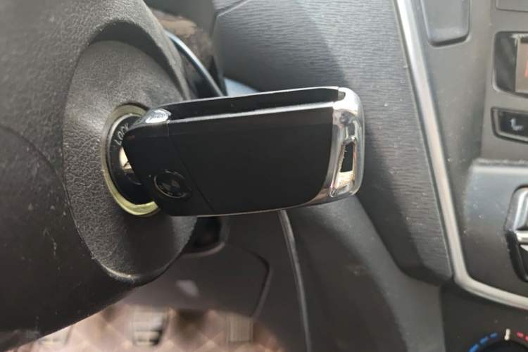 Used Chery Arrizo 3 2015 1.5L Manual - Value Edition Vehicle Key