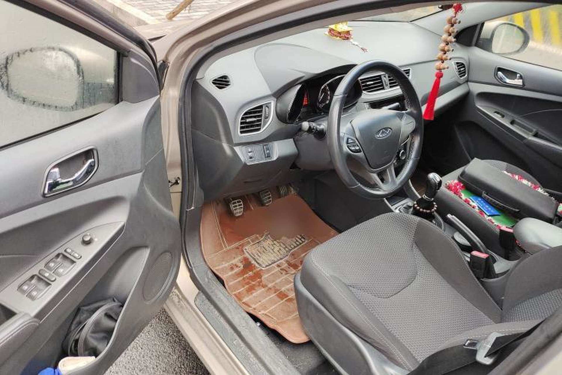 Used Chery Arrizo 3 2015 1.5L Manual - Powerful Version Driver Seat