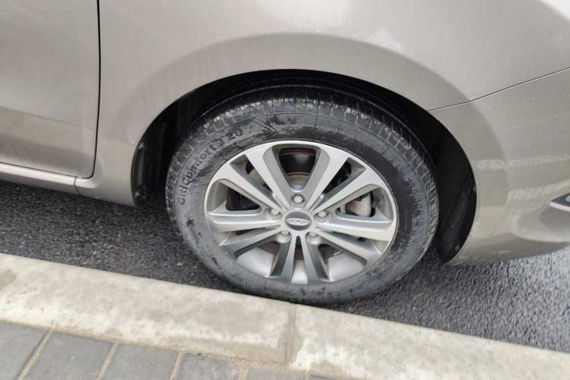 Used Chery Arrizo 3 2015 1.5L Manual - Powerful Version Right Front Wheel Hub