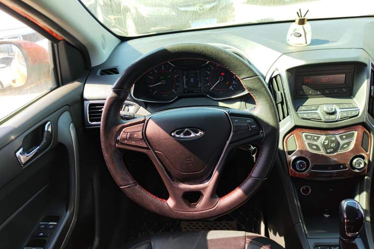 Used Chery Arrizo 5 2017 1.5L CVT Trendsetting Edition Steering Wheel