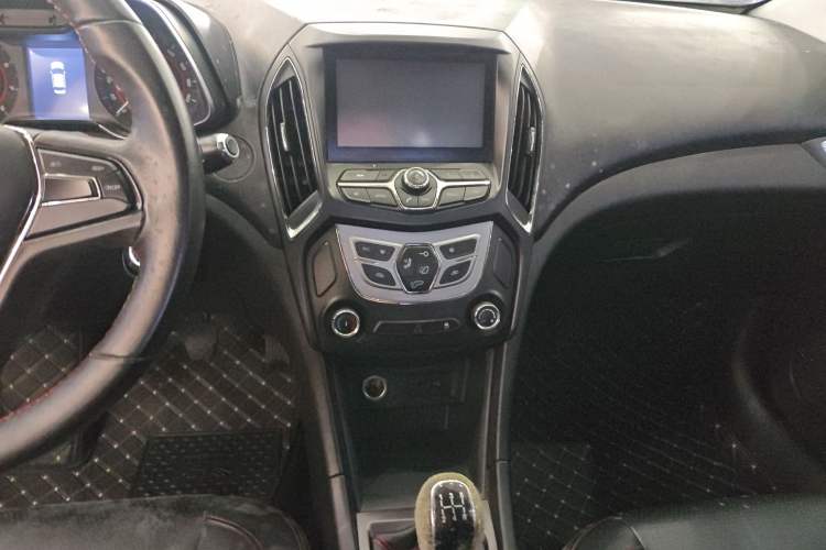 Used Chery Arrizo 5 2016 1.5L Manual Lingrui Edition Audio And AC Panel