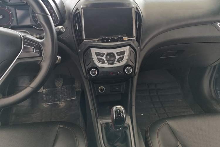 Used Chery Arrizo 5 2016 1.5L Manual Lingchao Edition Audio And AC Panel