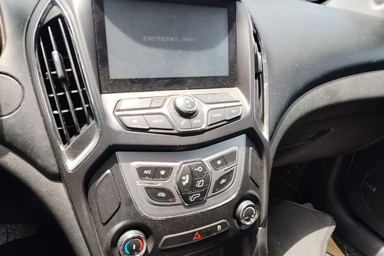 Used Chery Arrizo 5 2016 1.5L Manual Lingrui Edition Audio And AC Panel