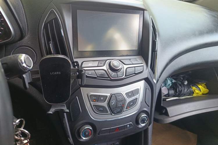 Used Chery Arrizo 5 2016 1.5L CVT Lingrui Edition Audio And AC Panel