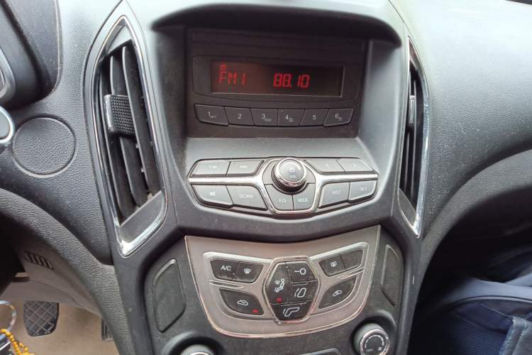 Used Chery Arrizo 5 2016 1.5L Manual Lingchao Edition Audio And AC Panel
