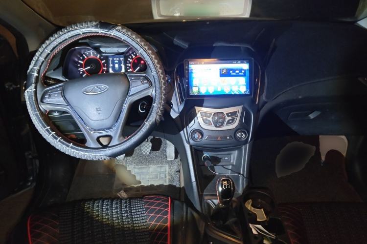 Used Chery Arrizo 5 2016 1.5L Manual Lingchao Edition Center Console