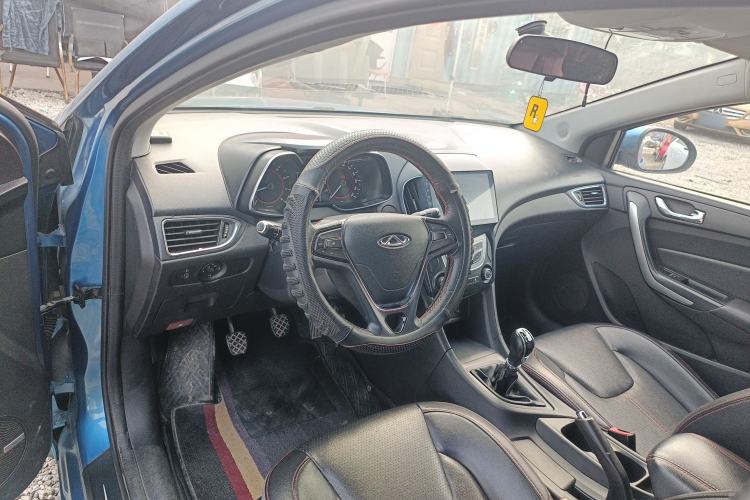 Used Chery Arrizo 5 2016 1.5L Manual Lingchao Edition Center Console
