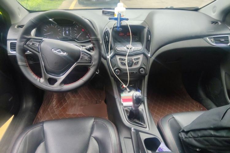 Used Chery Arrizo 5 2016 1.5L Manual Lingchao Edition Center Console