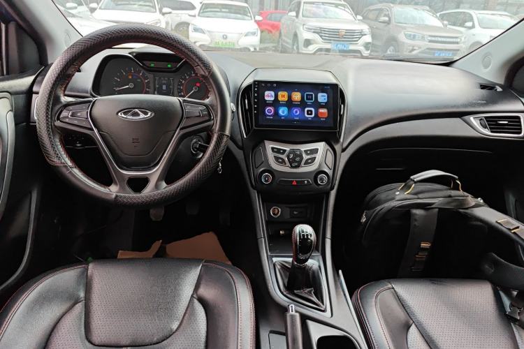 Used Chery Arrizo 5 2016 1.5L Manual Lingchao Edition Center Console