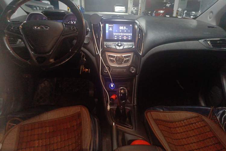Used Chery Arrizo 5 2016 1.5L Manual Lingrui Edition Center Console