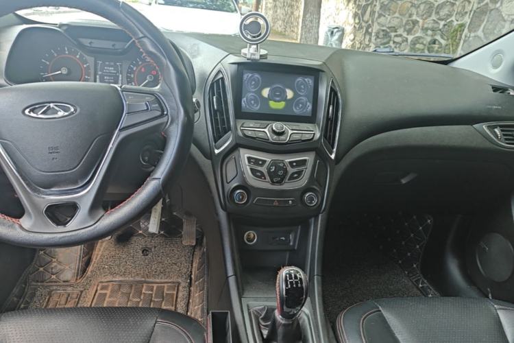 Used Chery Arrizo 5 2016 1.5L Manual Lingrui Edition Center Console