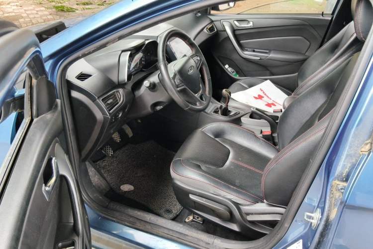Used Chery Arrizo 5 2016 1.5L Manual Lingchao Edition Driver Seat