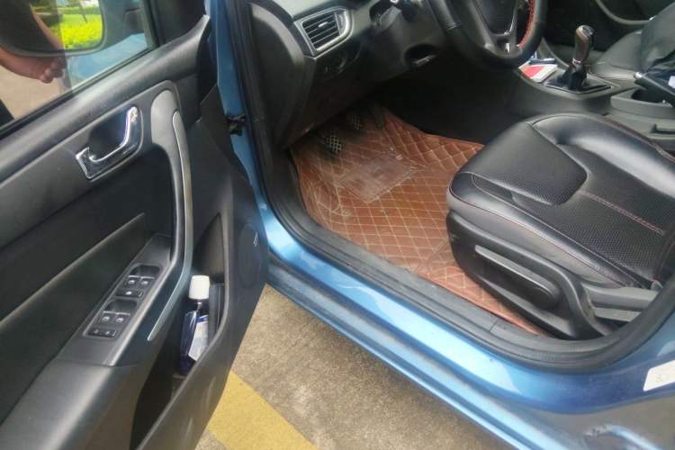 Used Chery Arrizo 5 2016 1.5L Manual Lingchao Edition Driver Seat