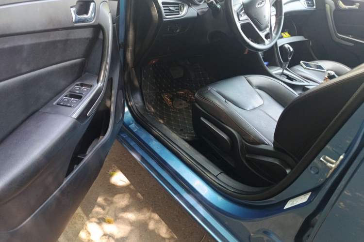 Used Chery Arrizo 5 2016 1.5L CVT Lingrui Edition Driver Seat