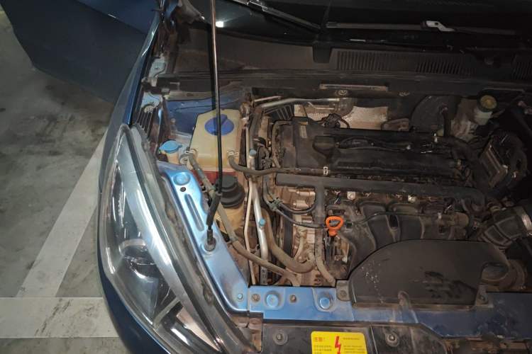 Used Chery Arrizo 5 2016 1.5L Manual Leading Version Engine Bay Right