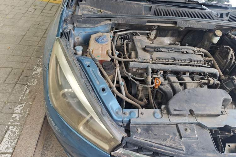 Used Chery Arrizo 5 2016 1.5L CVT Lingrui Edition Engine Bay Right