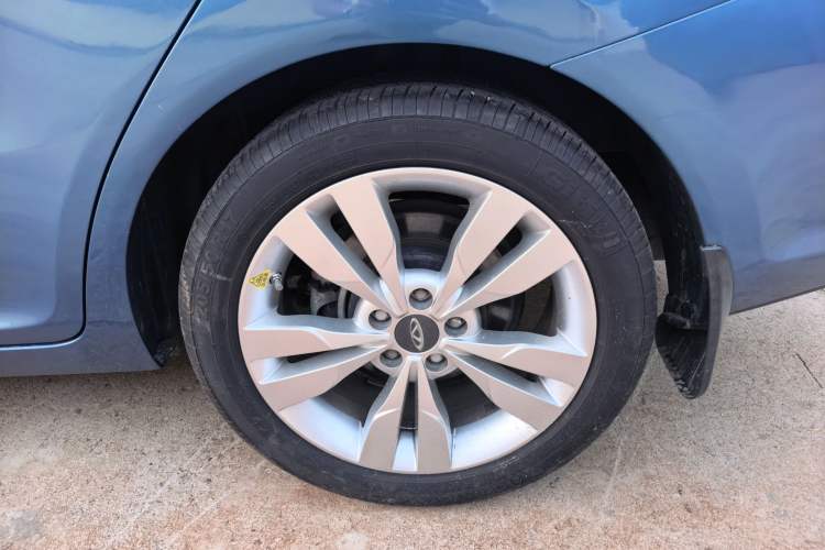 Used Chery Arrizo 5 2016 1.5L CVT Trendsetting Edition Exterior 4