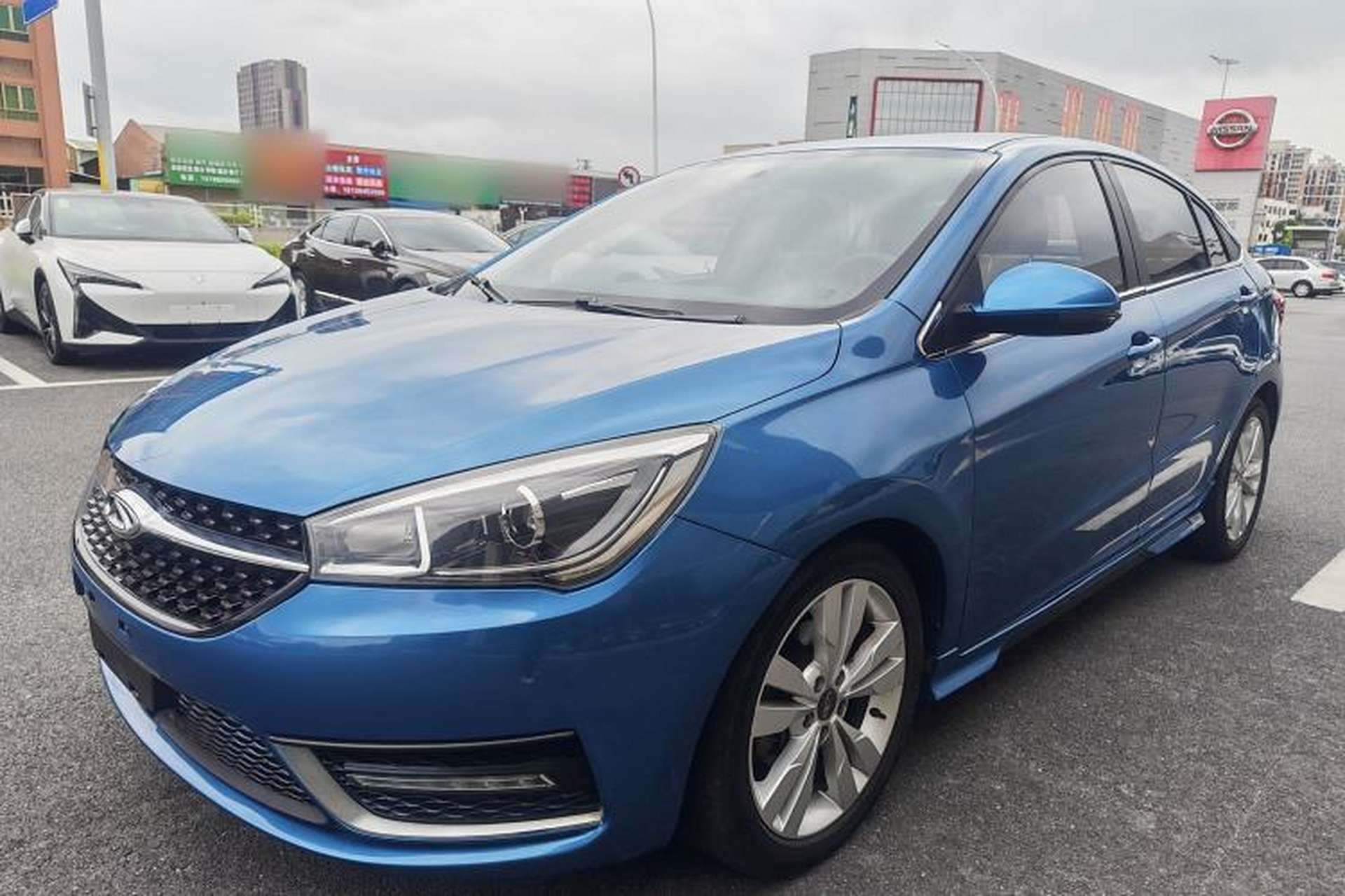 Used Chery Arrizo 5 2016 1.5L CVT Trendsetting Edition Front Left 45 Deg