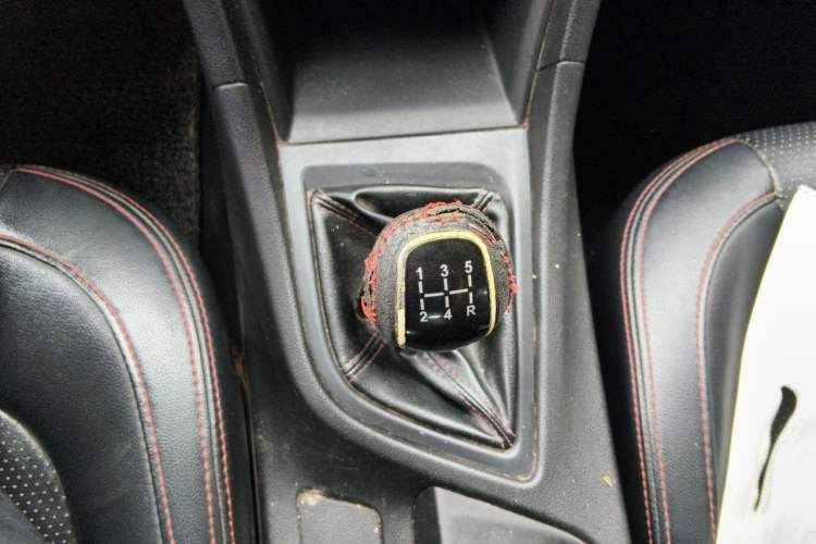 Used Chery Arrizo 5 2016 1.5L Manual Lingchao Edition Gear Lever