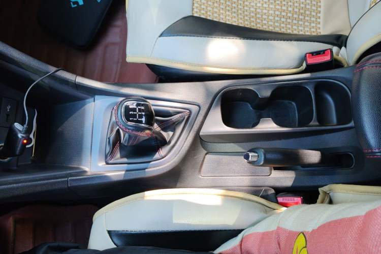 Used Chery Arrizo 5 2016 1.5L Manual Lingchao Edition Gear Lever