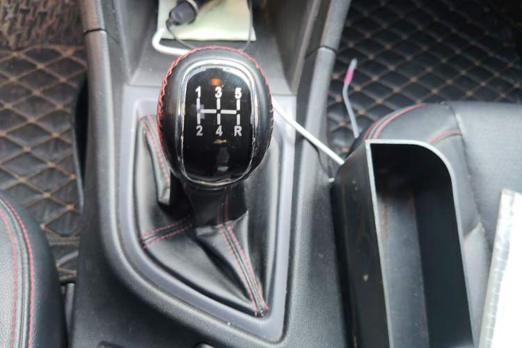 Used Chery Arrizo 5 2016 1.5L Manual Lingrui Edition Gear Lever