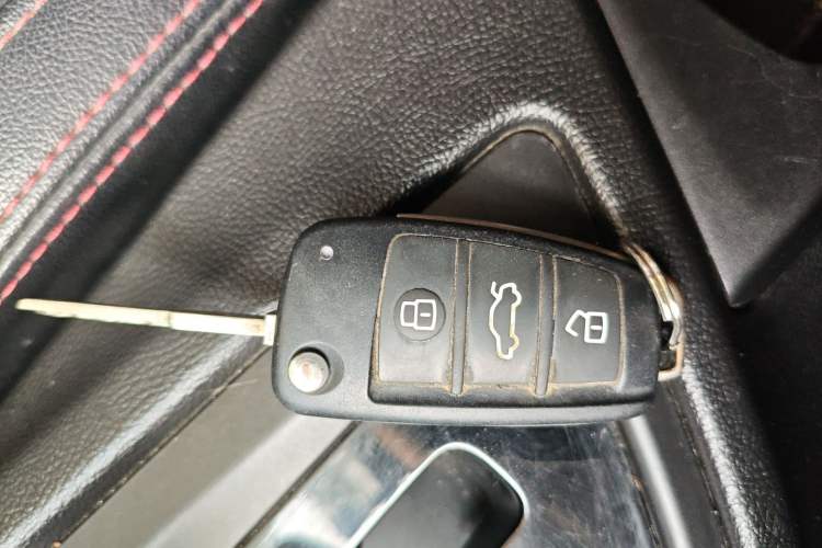 Used Chery Arrizo 5 2016 1.5L CVT Trendsetting Edition Interior 1