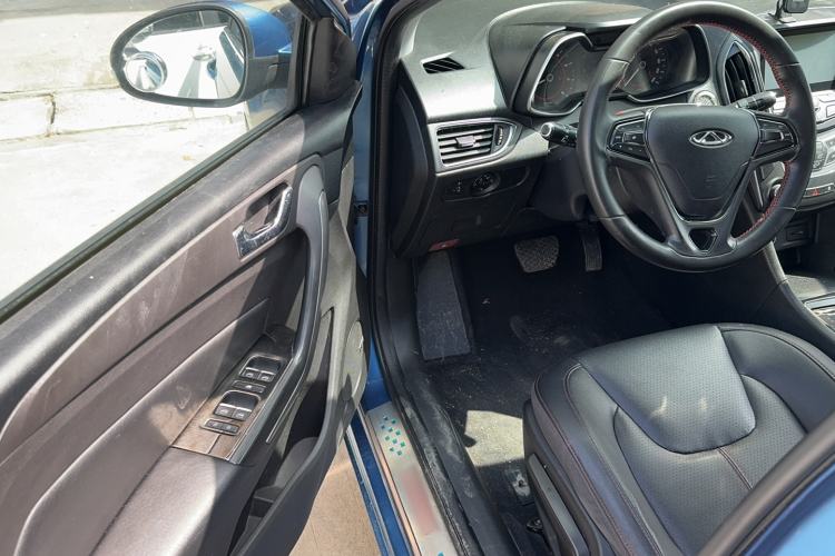 Used Chery Arrizo 5 2016 1.5L CVT Lingrui Edition Interior 2