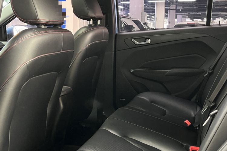 Used Chery Arrizo 5 2016 1.5L CVT Lingrui Edition Interior 3
