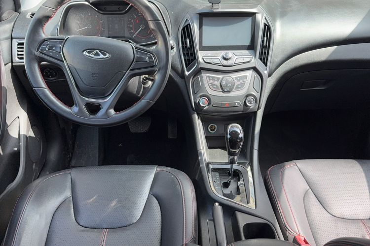 Used Chery Arrizo 5 2016 1.5L CVT Lingrui Edition Interior 3