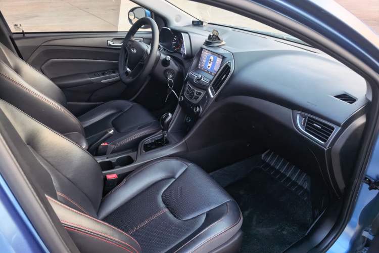 Used Chery Arrizo 5 2016 1.5L CVT Trendsetting Edition Interior 3