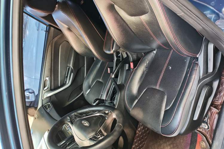 Used Chery Arrizo 5 2016 1.5L CVT Trendsetting Edition Left Front Seat