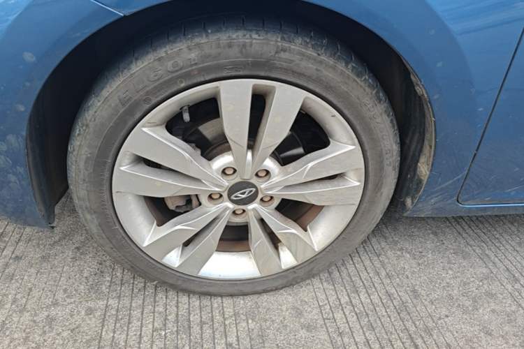 Used Chery Arrizo 5 2016 1.5L Manual Lingrui Edition Left Front Wheel Hub
