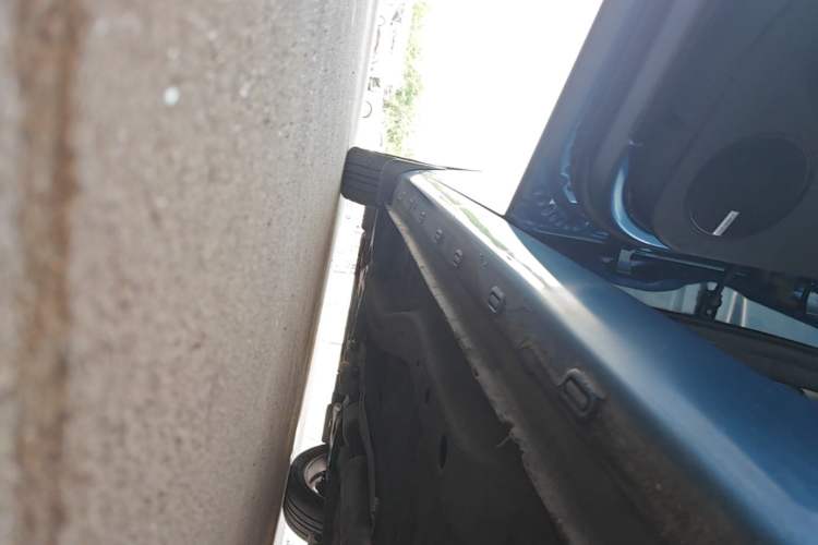 Used Chery Arrizo 5 2016 1.5L CVT Trendsetting Edition Left Side Sill