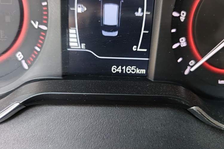 Used Chery Arrizo 5 2016 1.5L Manual Lingchao Edition Odometer Close Up