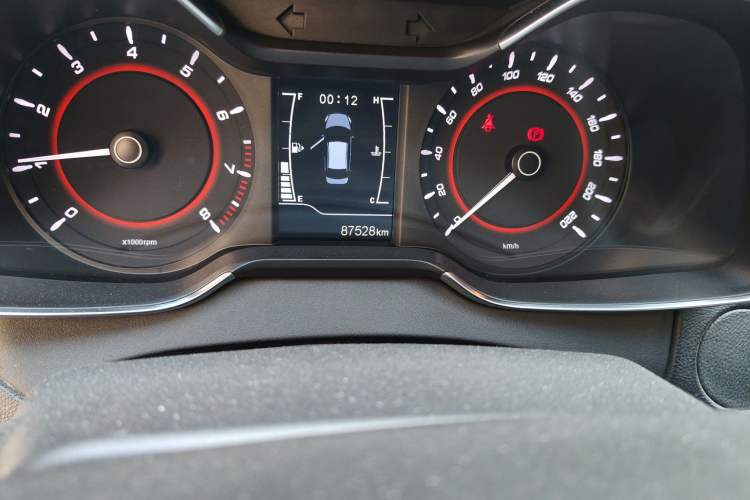 Used Chery Arrizo 5 2016 1.5L Manual Lingrui Edition Odometer Close Up