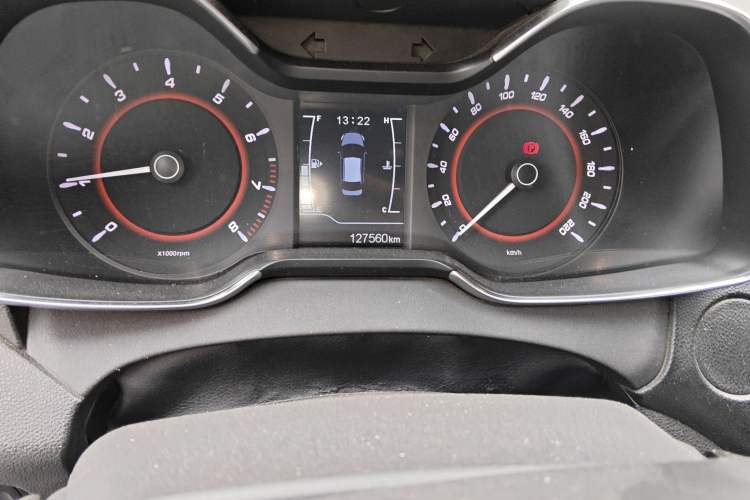 Used Chery Arrizo 5 2016 1.5L Manual Lingchao Edition Odometer Close Up