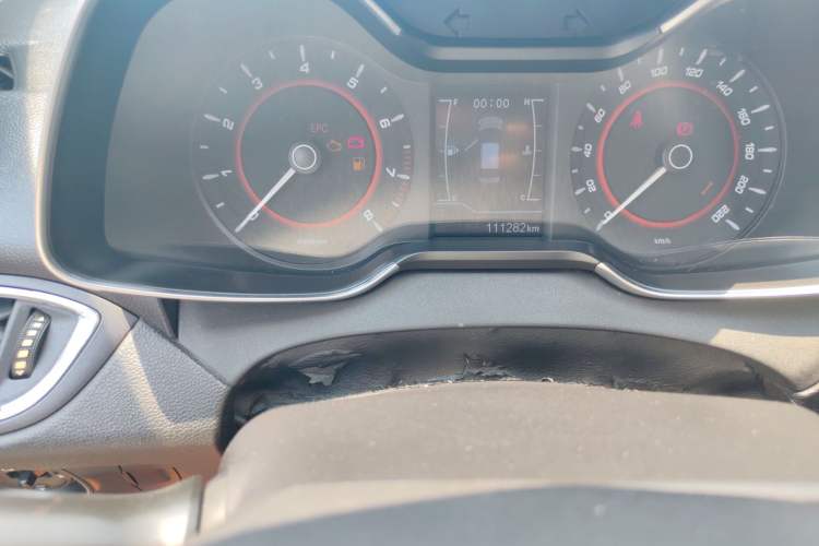 Used Chery Arrizo 5 2016 1.5L Manual Lingchao Edition Odometer Close Up