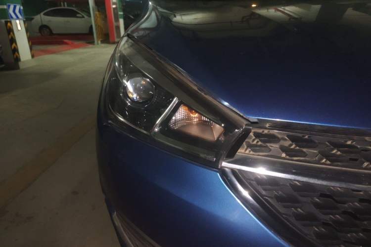Used Chery Arrizo 5 2016 1.5L Manual Lingrui Edition Right Front Headlight