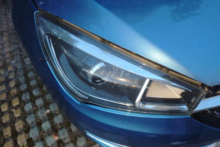 Used Chery Arrizo 5 2016 1.5L CVT Lingrui Edition Right Front Headlight