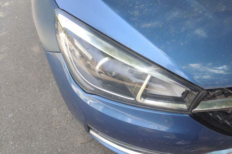 Used Chery Arrizo 5 2016 1.5L CVT Trendsetting Edition Right Front Headlight