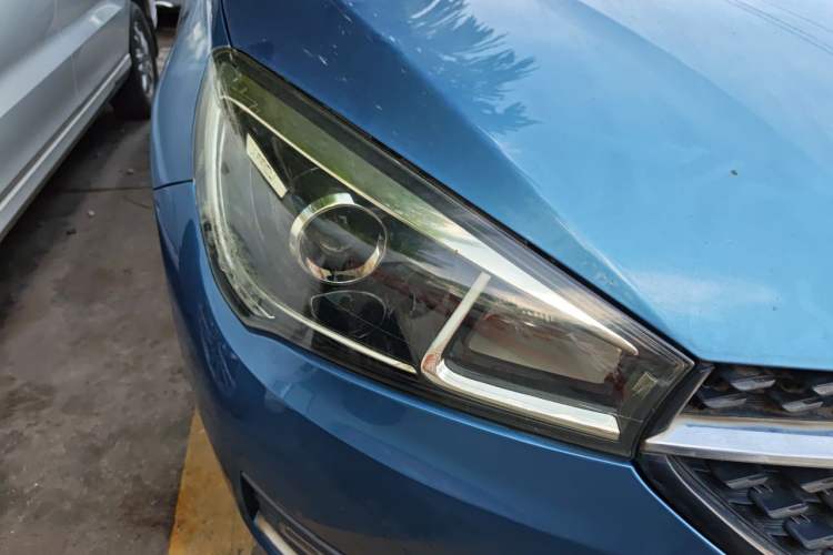 Used Chery Arrizo 5 2016 1.5L Manual Lingchao Edition Right Front Headlight