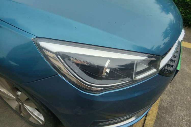 Used Chery Arrizo 5 2016 1.5L Manual Lingchao Edition Right Front Headlight