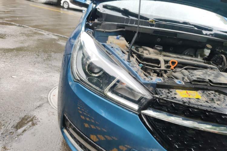 Used Chery Arrizo 5 2016 1.5L CVT Lingrui Edition Right Front Headlight