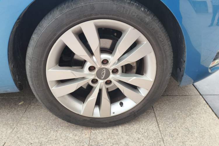 Used Chery Arrizo 5 2016 1.5L Manual Lingrui Edition Right Front Wheel Hub